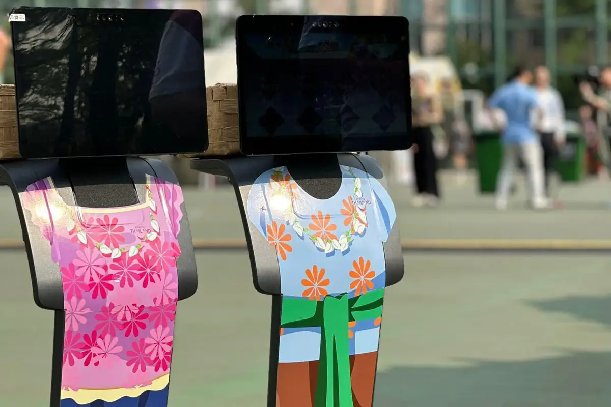 Temi robot UK – service robot for business, healthcare and events