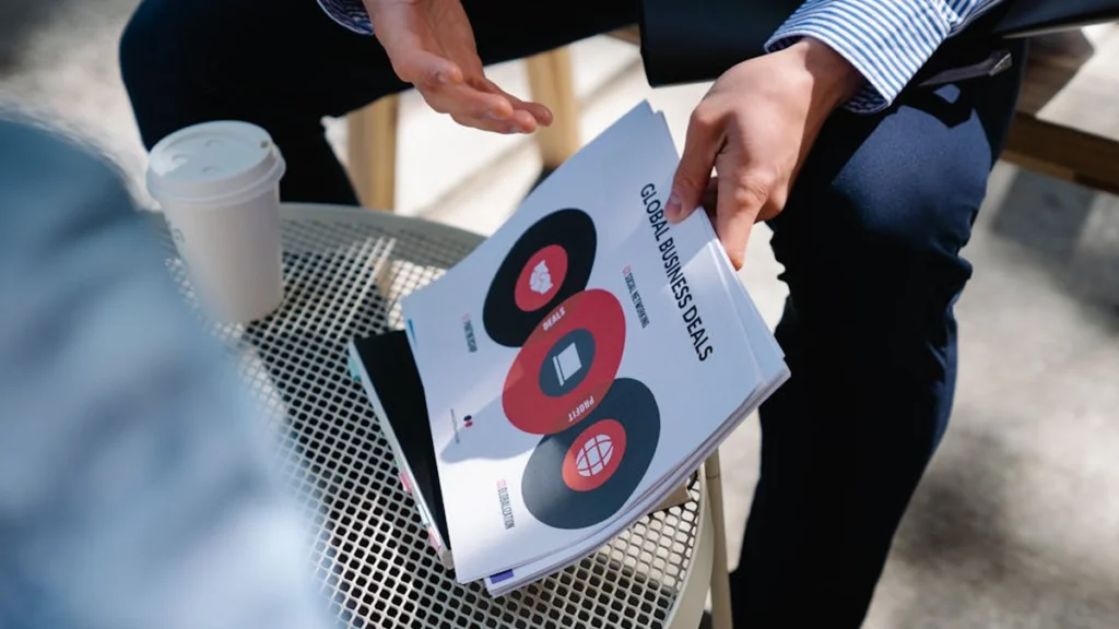 Guides & Thought Leadership​ Robotics - Robot Center