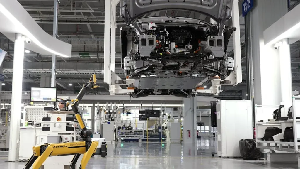 Information & Wayfinding​ Robotics - Robot Center