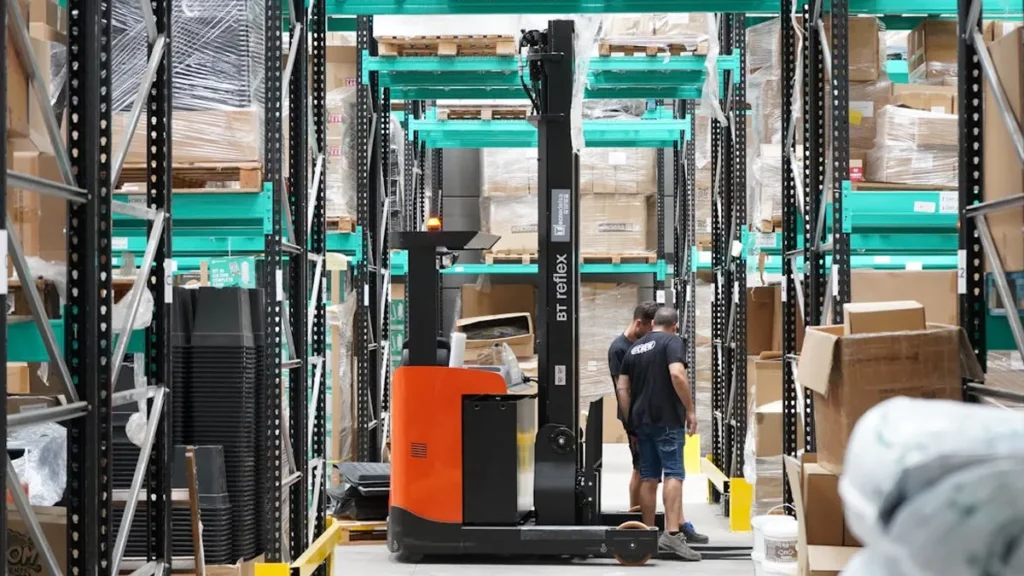 Material Handling & Palletising​ Robotics - Robot Center