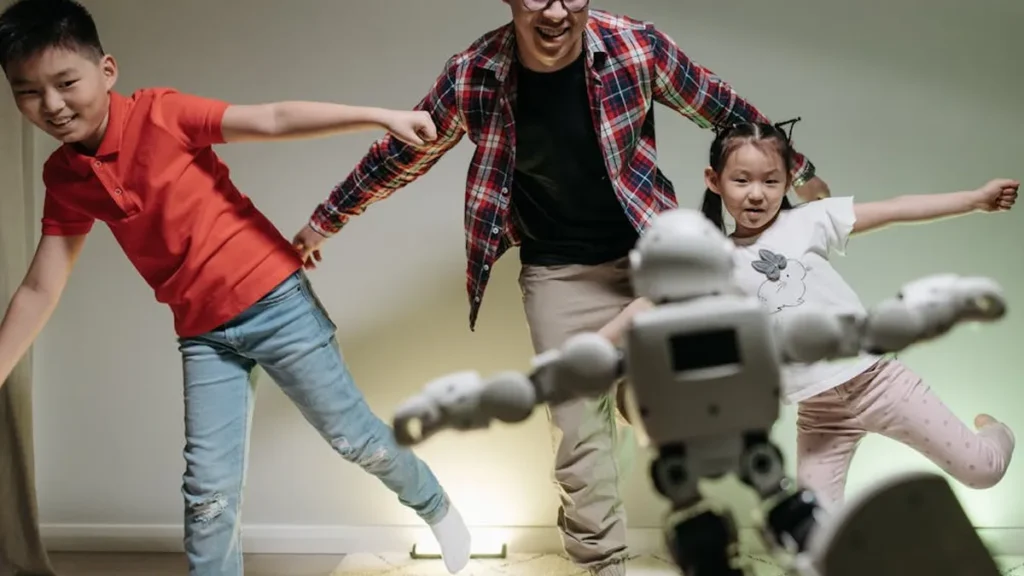 Service & Engagement Robotics - Robot Center