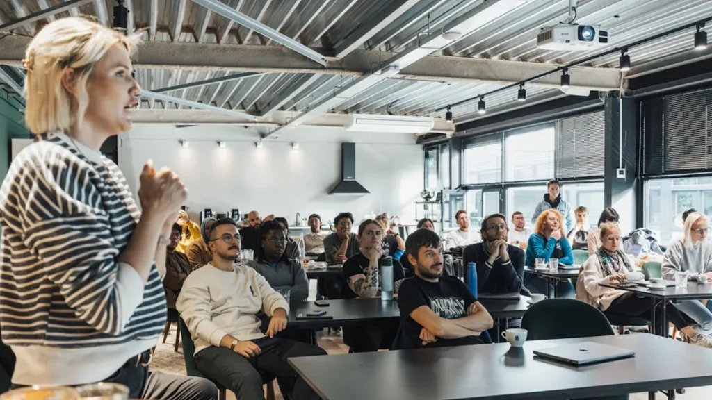 Training & Skills Development​ Robotics - Robot Center